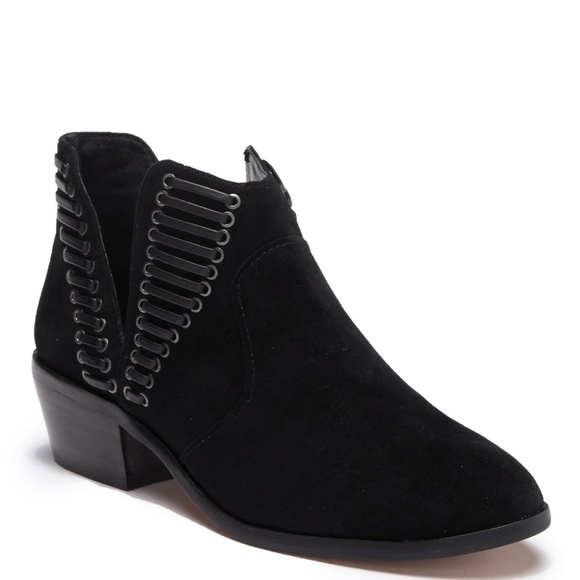 vince camuto pevista bootie
